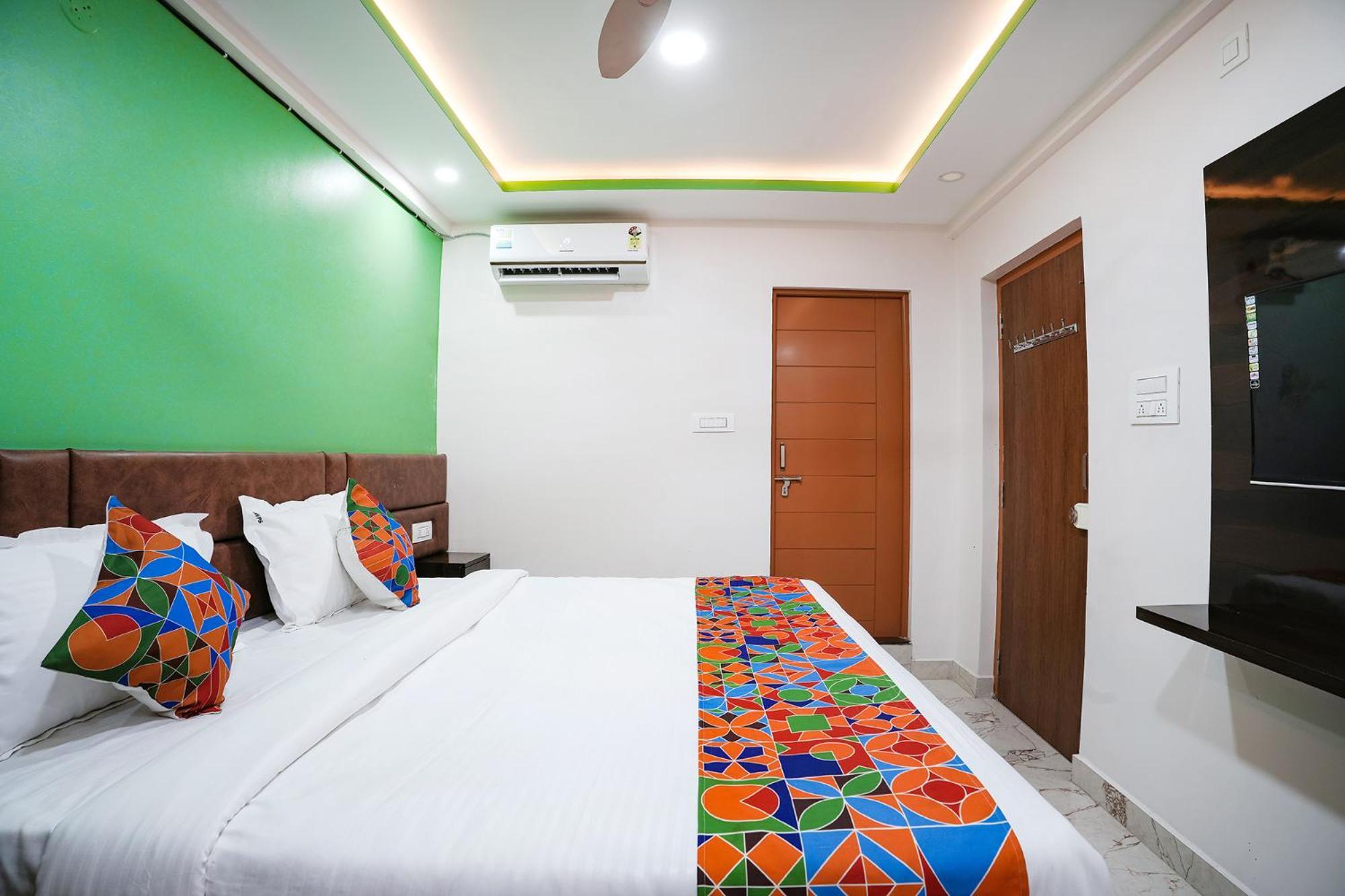 Fabhotel A White Pearl Suites - Kempegowda International Airport Settahalasur Exterior photo