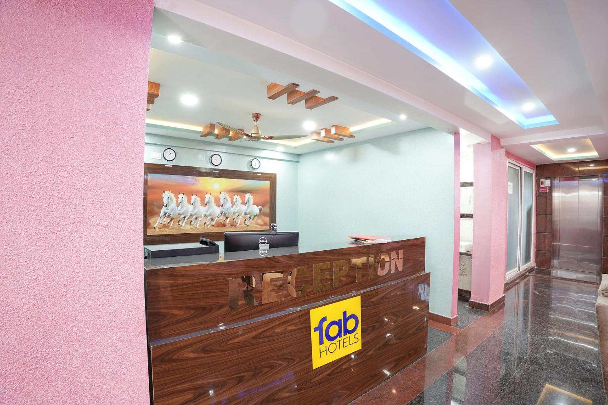 Fabhotel A White Pearl Suites - Kempegowda International Airport Settahalasur Exterior photo
